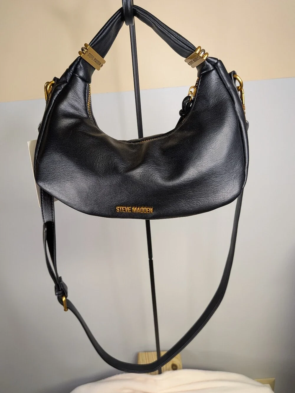 Steve Madden brand steve